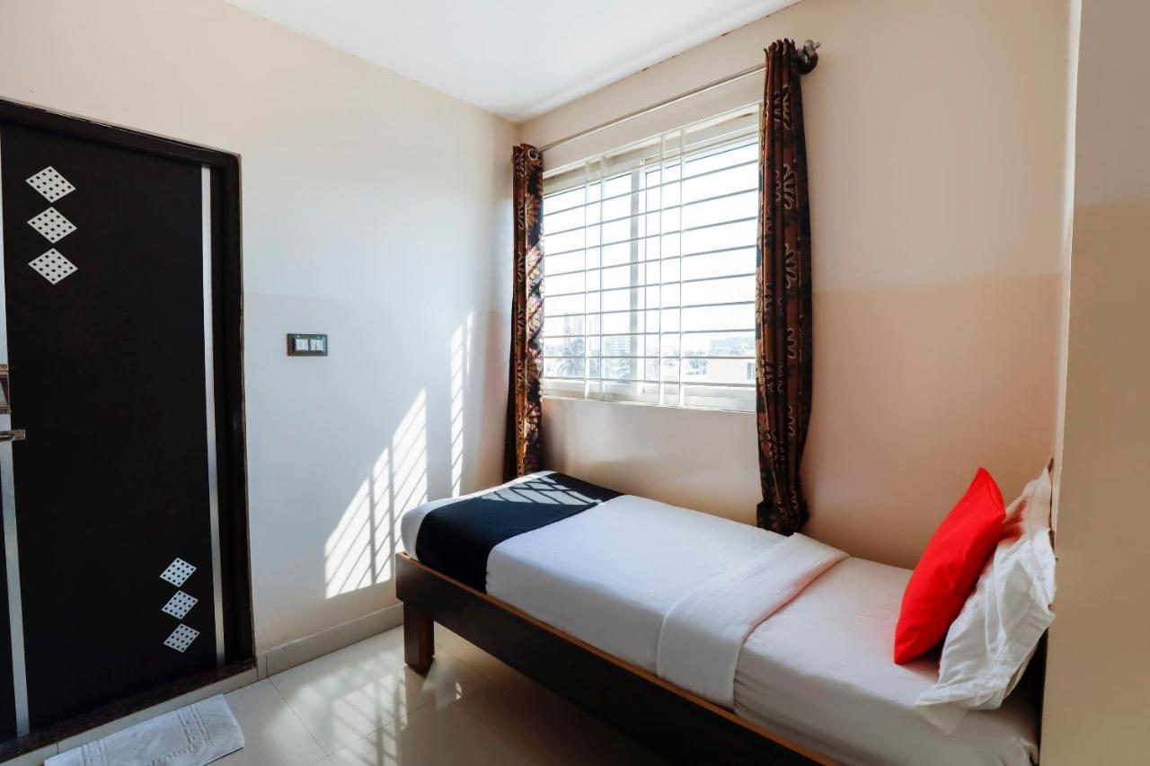 Capital O 70534 Habitat Suites And Rooms Бангалор Экстерьер фото
