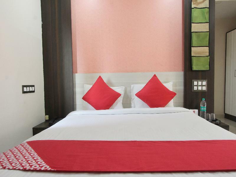 Capital O 70534 Habitat Suites And Rooms Бангалор Экстерьер фото