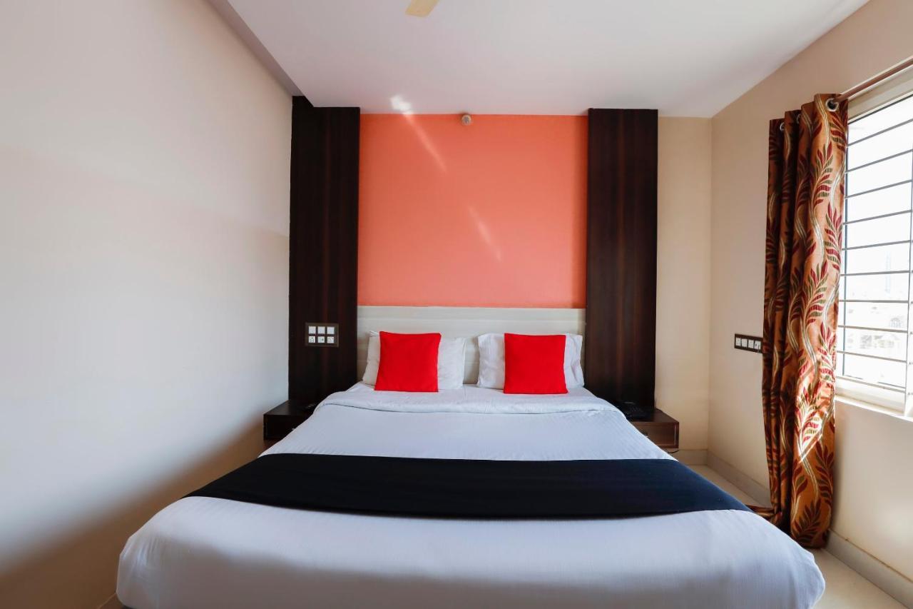 Capital O 70534 Habitat Suites And Rooms Бангалор Экстерьер фото