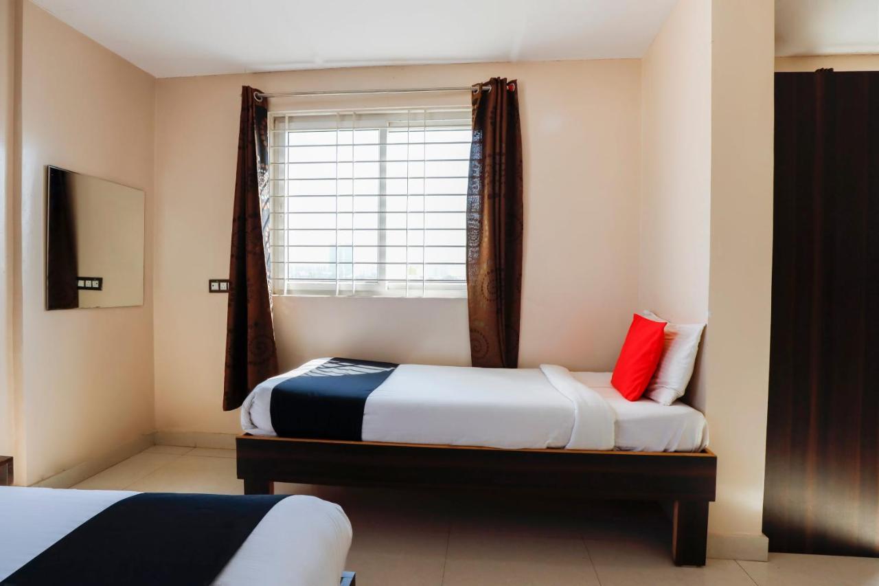 Capital O 70534 Habitat Suites And Rooms Бангалор Экстерьер фото
